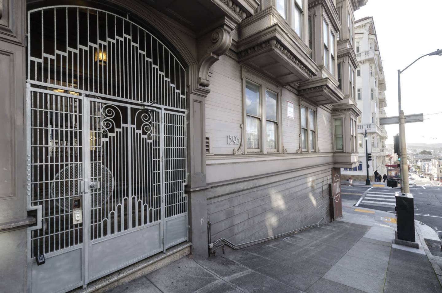 1395 Union Street Image 14