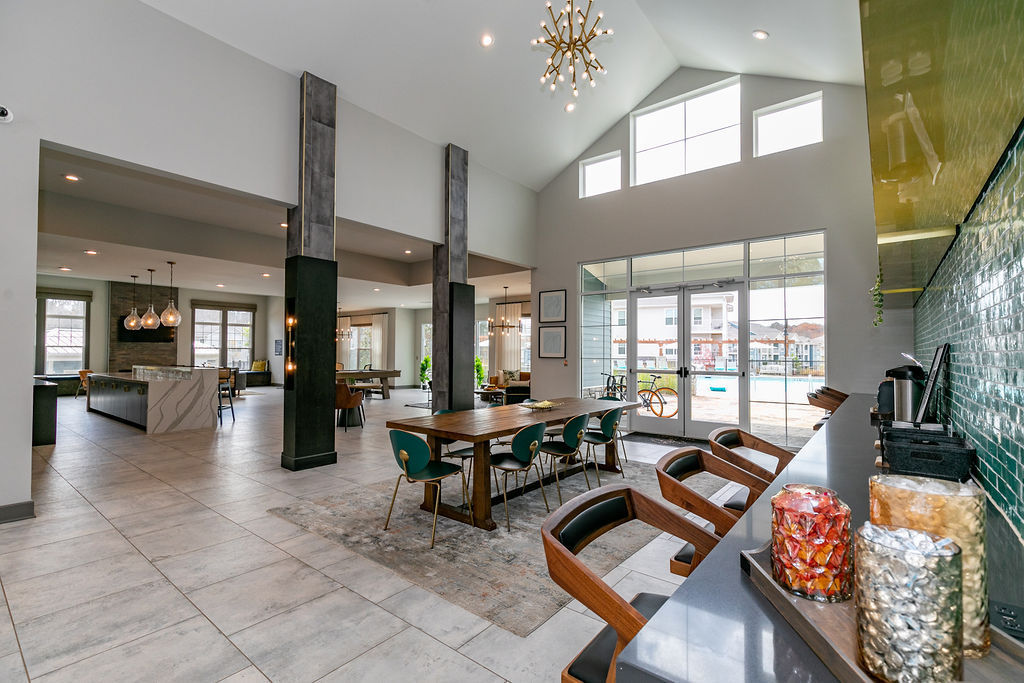 Gibson Flowery Branch Image 32