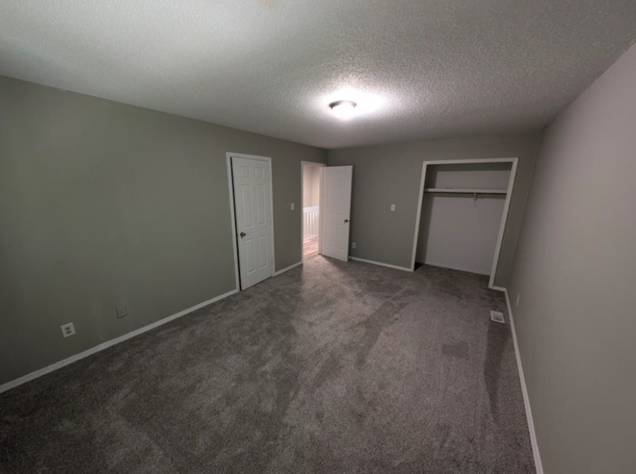 Canterbury Townhomes Image 11