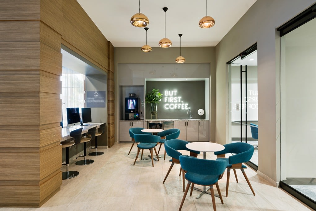 Signature Place Image 15