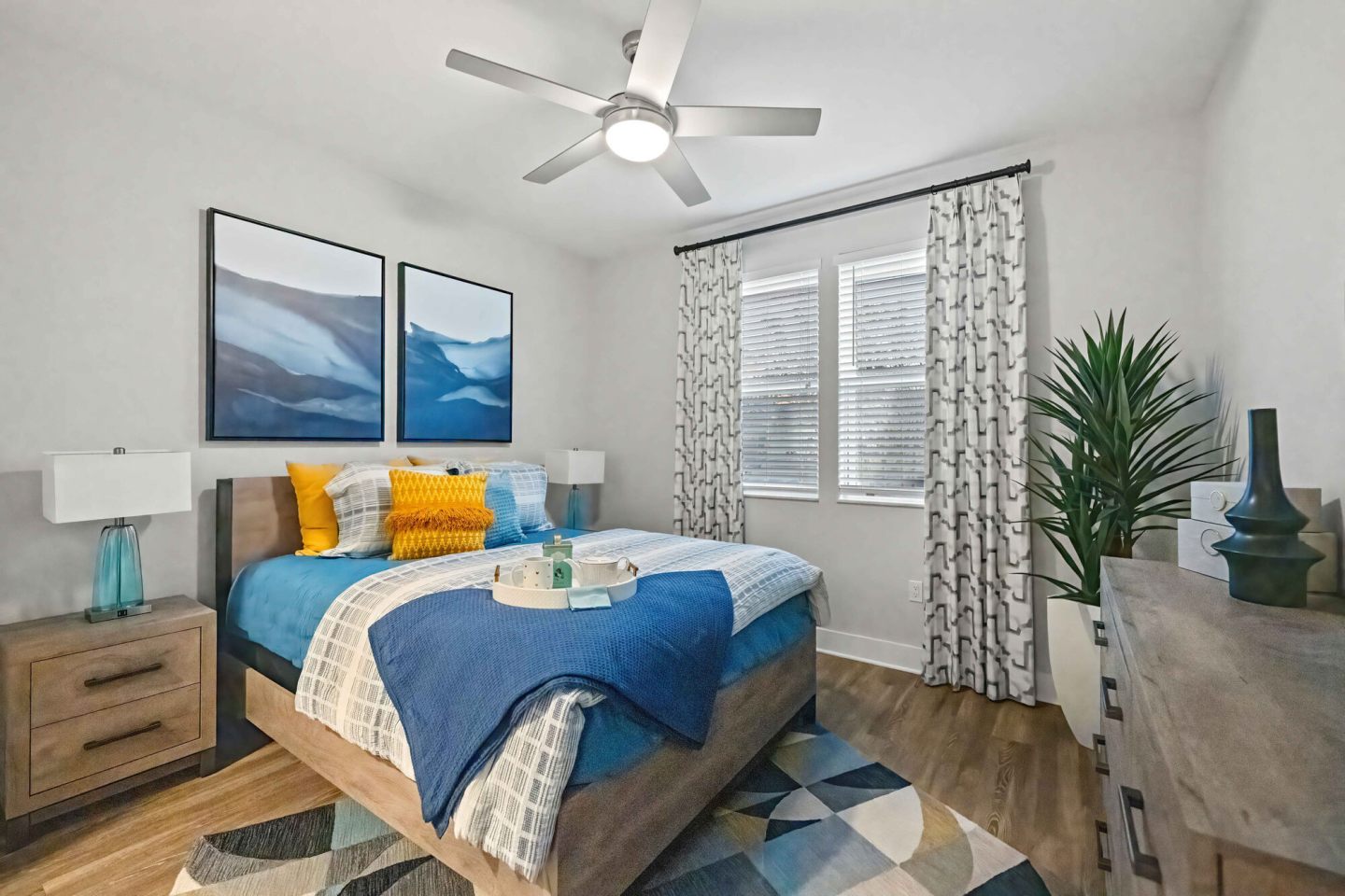 Mallory Square Apartments Image 18