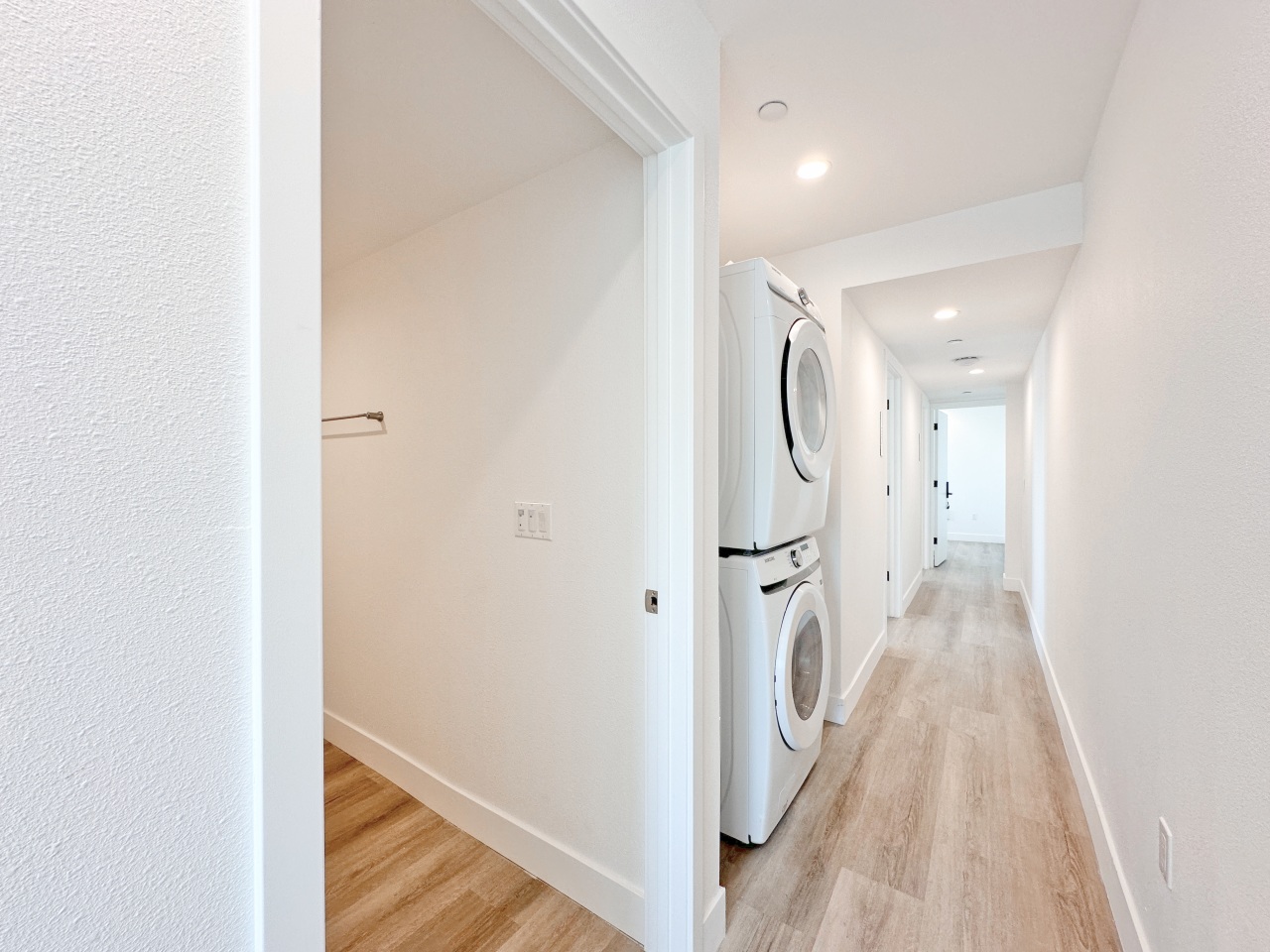 TL 1361 W 35th St - Co-Living Image 3