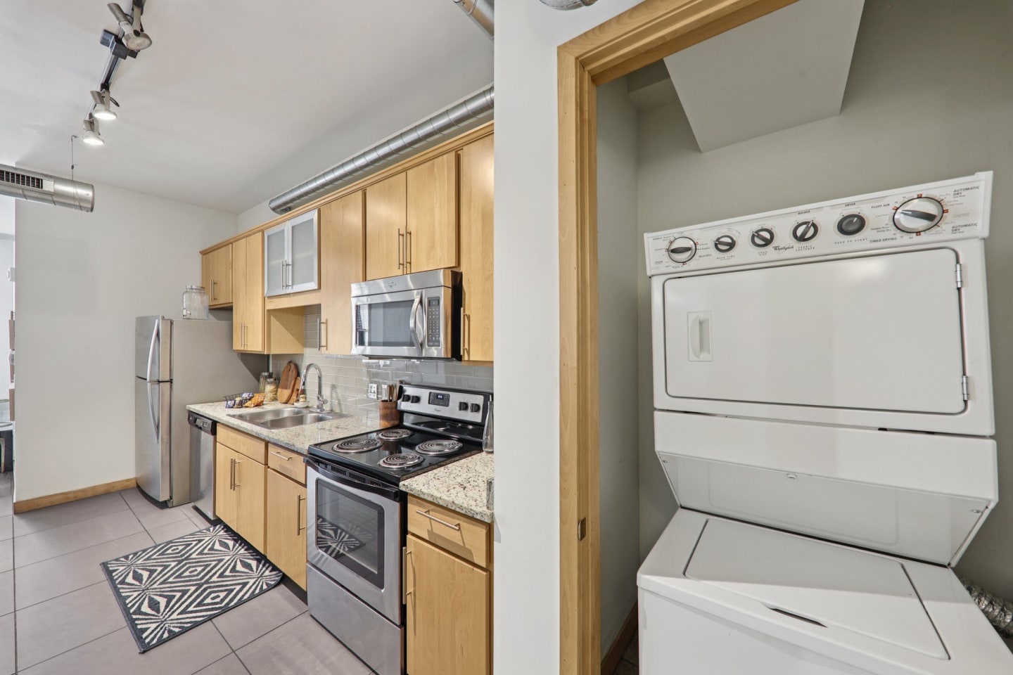 Arcade Apartments Image 11
