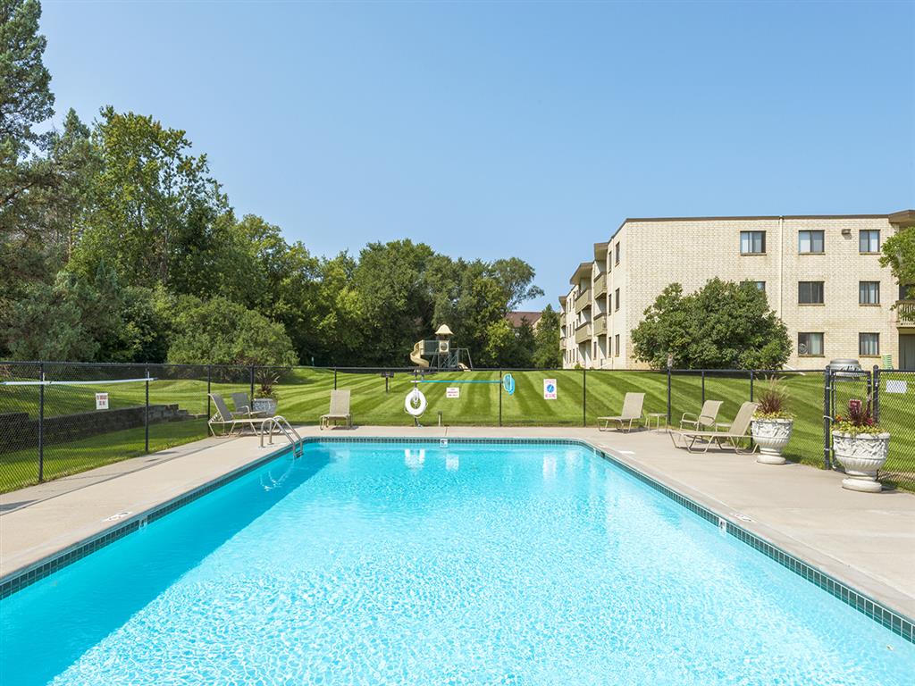 Oakwood Apartments Image 10