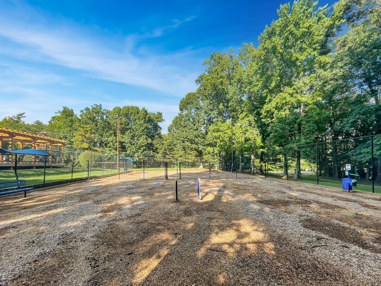 Wendover River Oaks Image 19