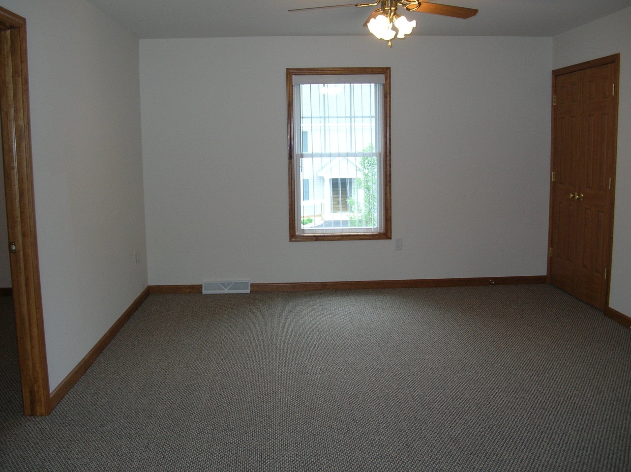 Graystone Apartments Image 8