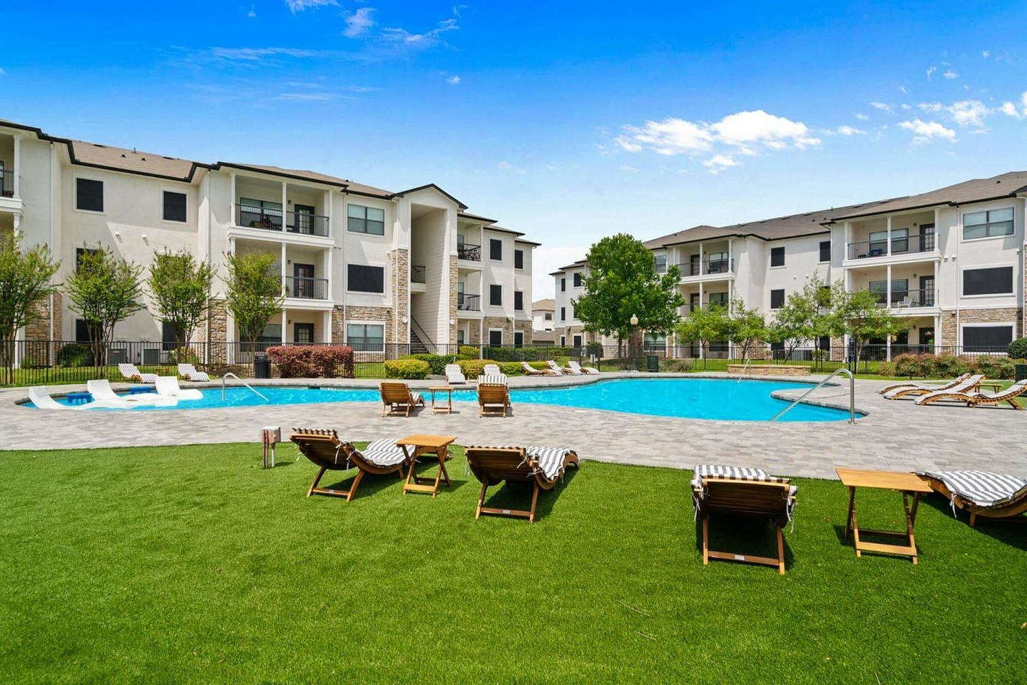 Chadwick Apartments Image 8