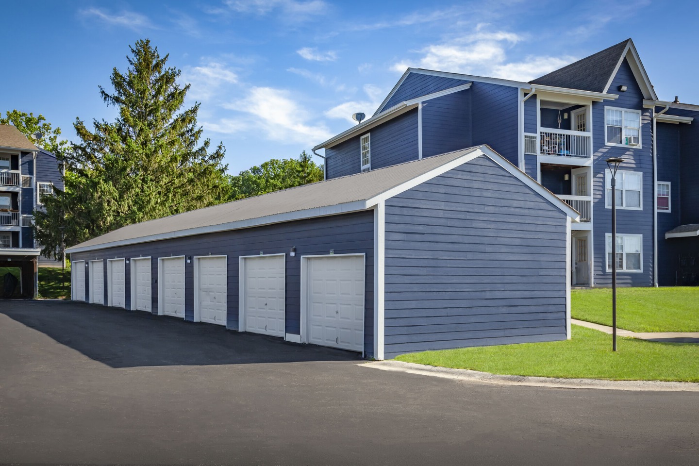 Fisherman's Village Apartments Image 7