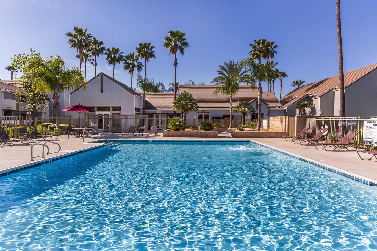 Palm Court Apartment Homes Image 14