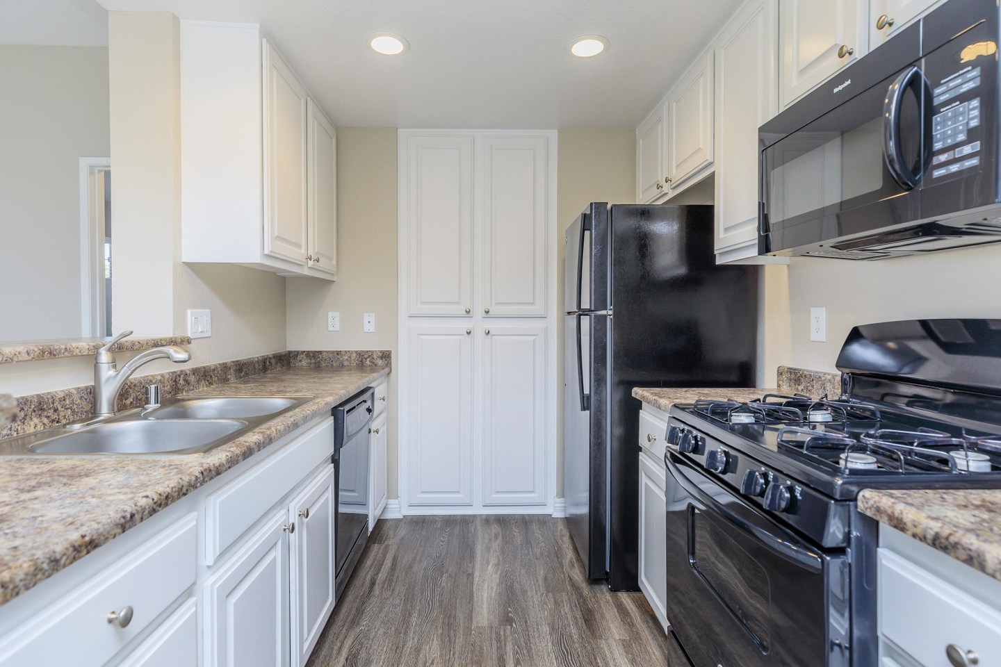 Villas Antonio Apartment Homes Image 62