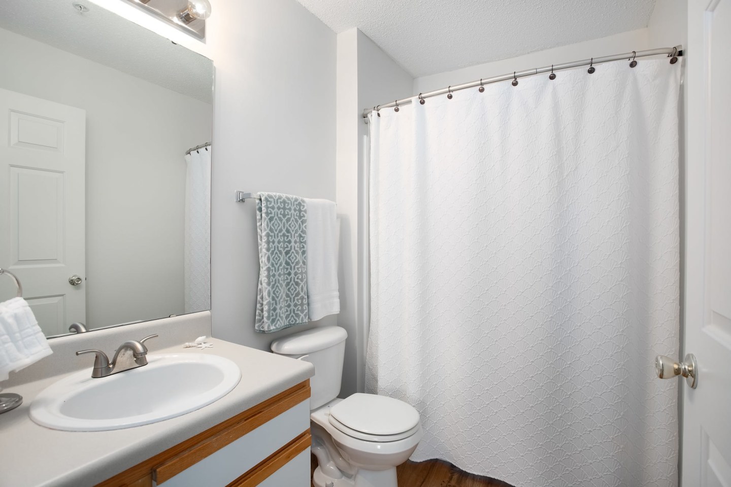 Still Meadow Village Apartments Image 33