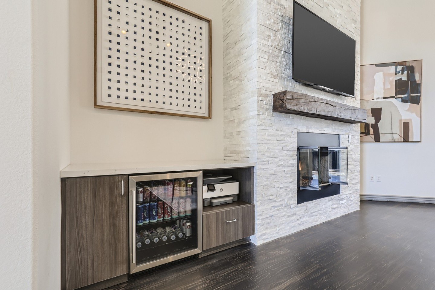 Mandarina Luxury Apartment Homes Image 70