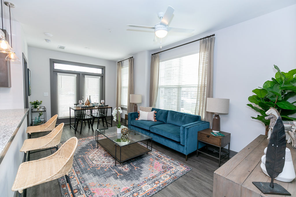 Gibson Flowery Branch Image 5