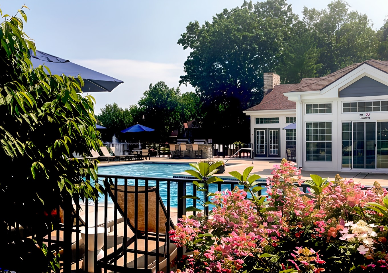 Fairlane Woods Apartments Image 11