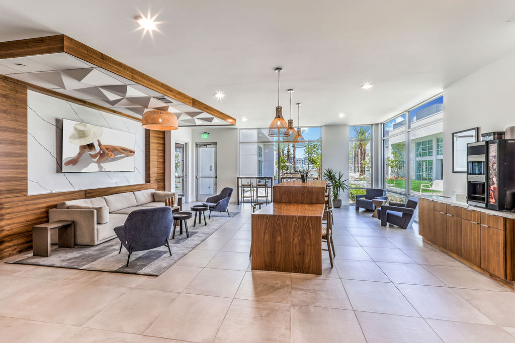 Ariva Luxury Residences Image 15