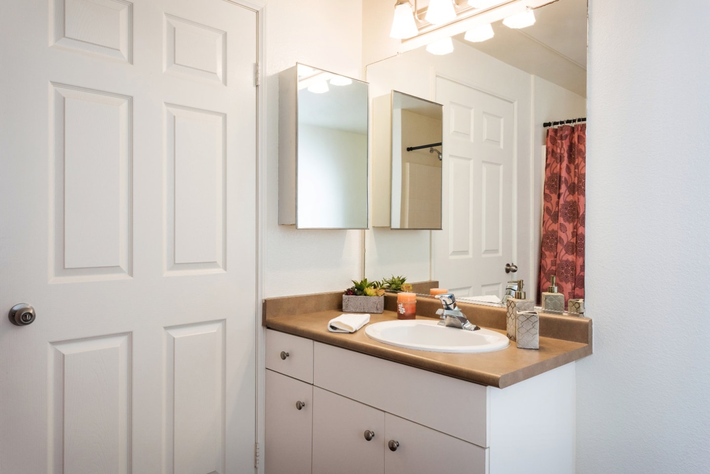 Elan Sevilla Apartments Image 32