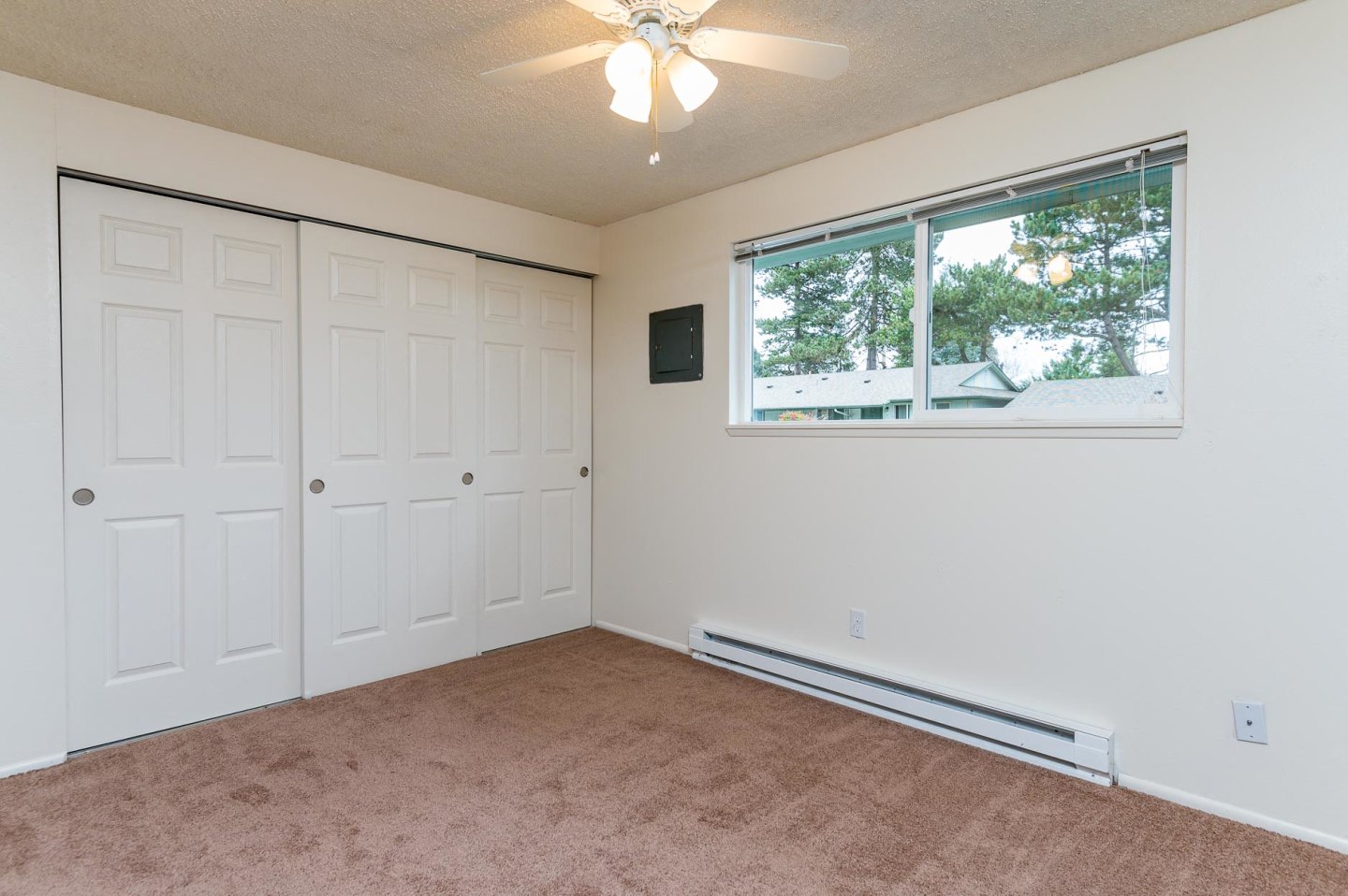Pinewood Terrace Image 31