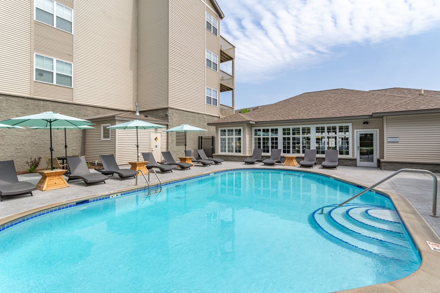 Lake Susan Apartments Image 11