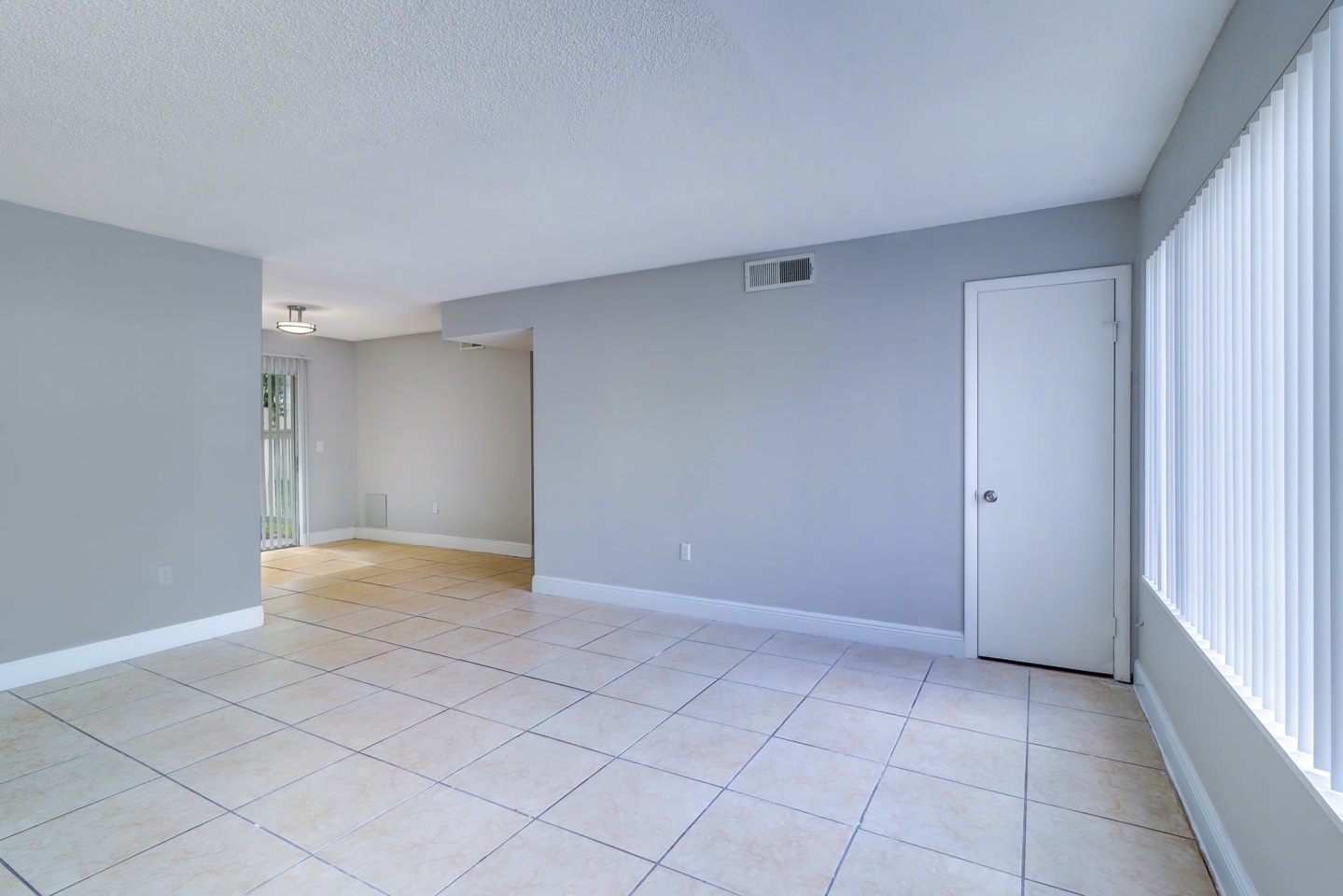 The River Pointe Image 38