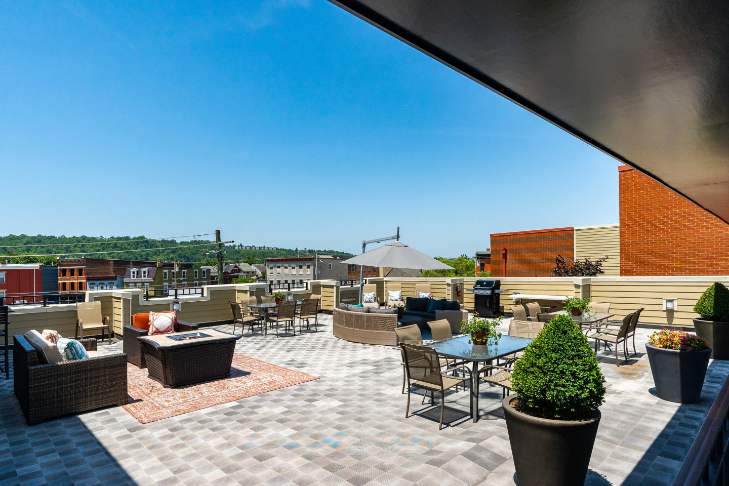 Seminary Square Lofts Image 18