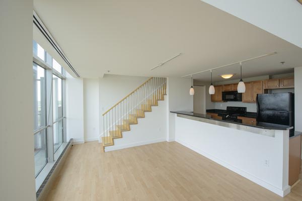 Residences Christina Landing Image 16