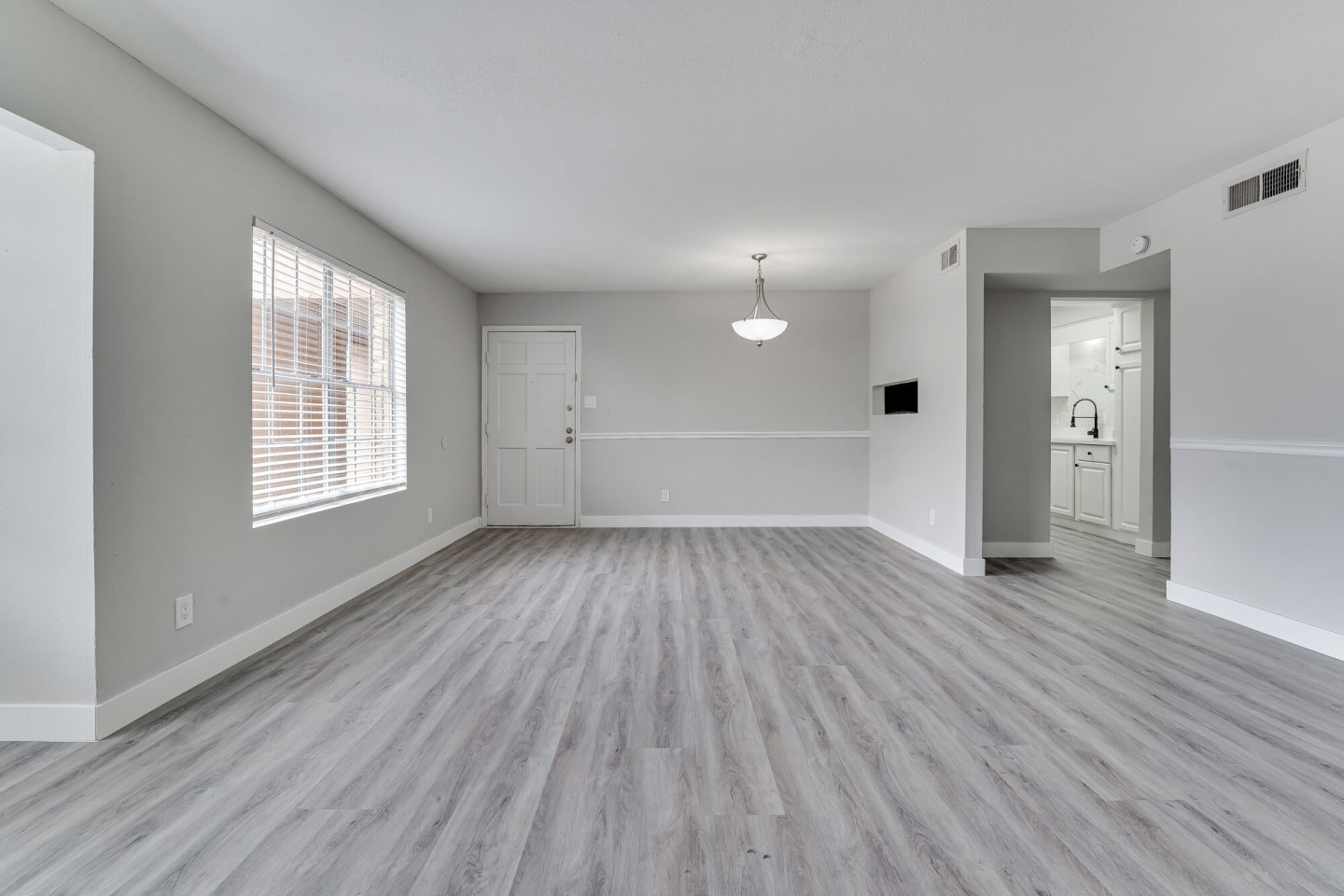 Nottingham Residences Image 14