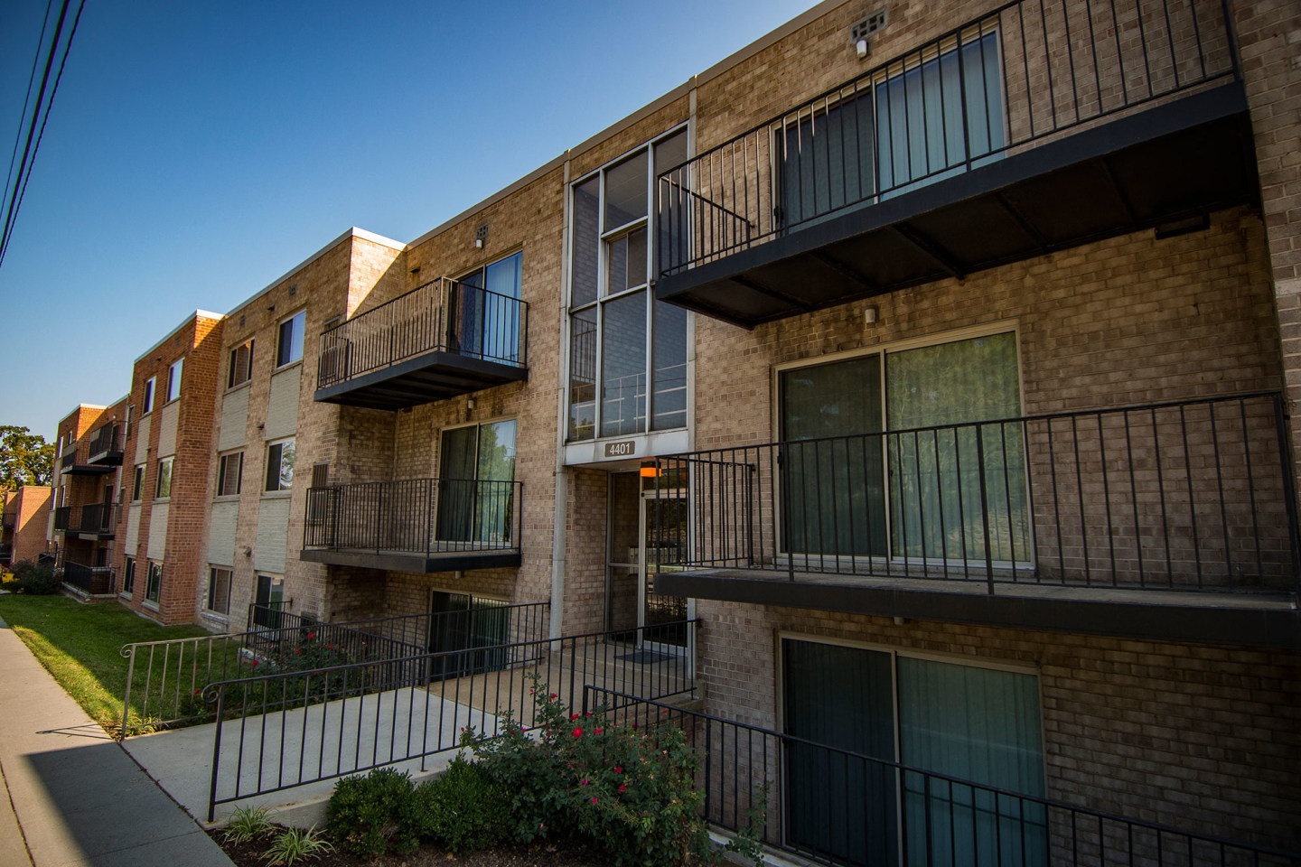 Clermont Apartments Image 24