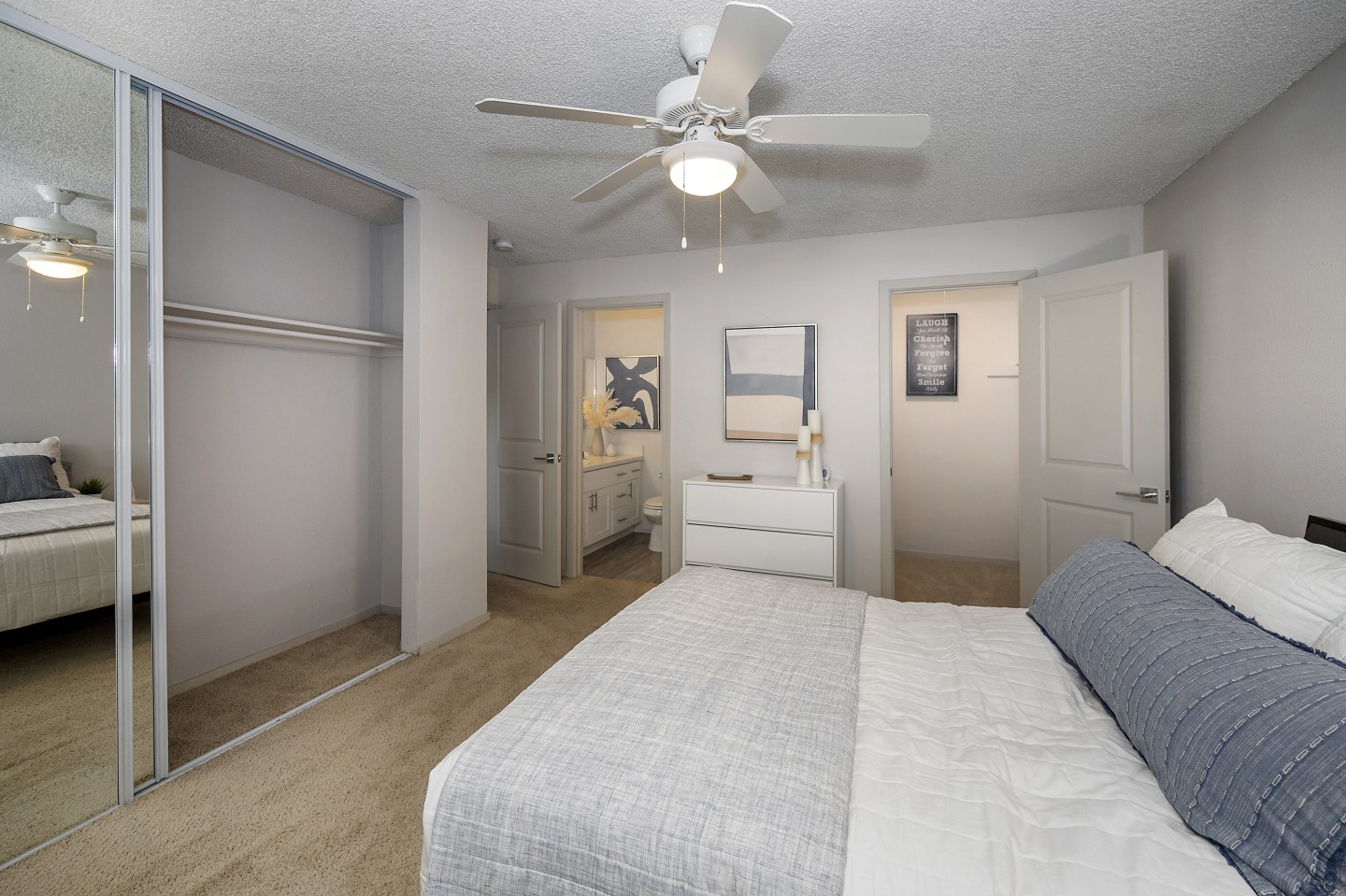 Pinecrest Apartments Image 9