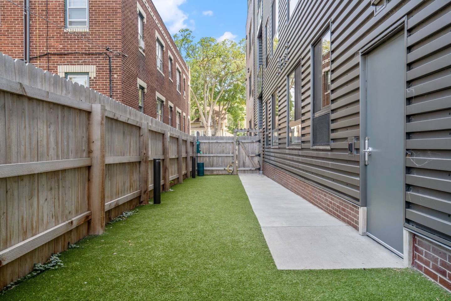 Linden Flats Image 1