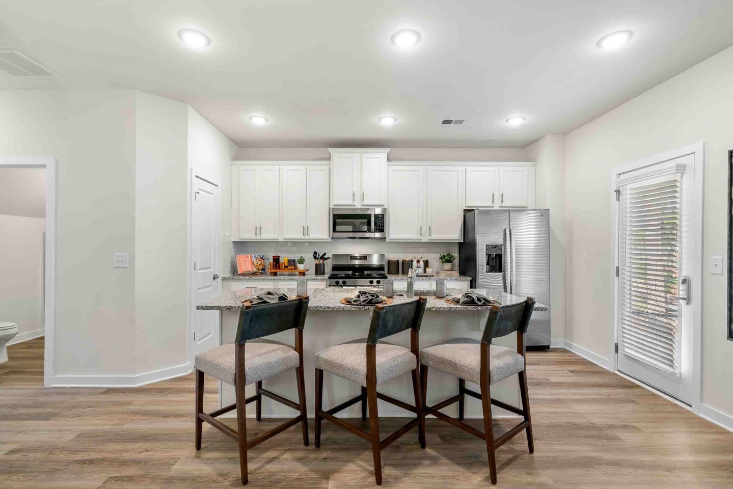 The Refinery at Sugar Hill Apartments and Townhomes. Image 2
