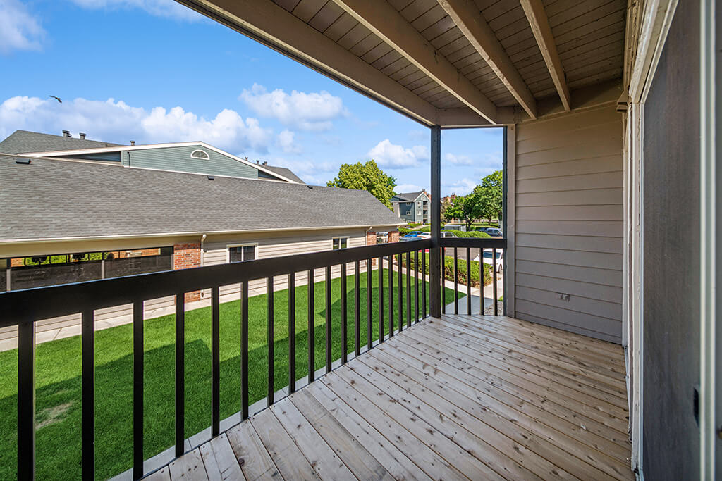 Rock Peak on Sunset Apartments Image 7