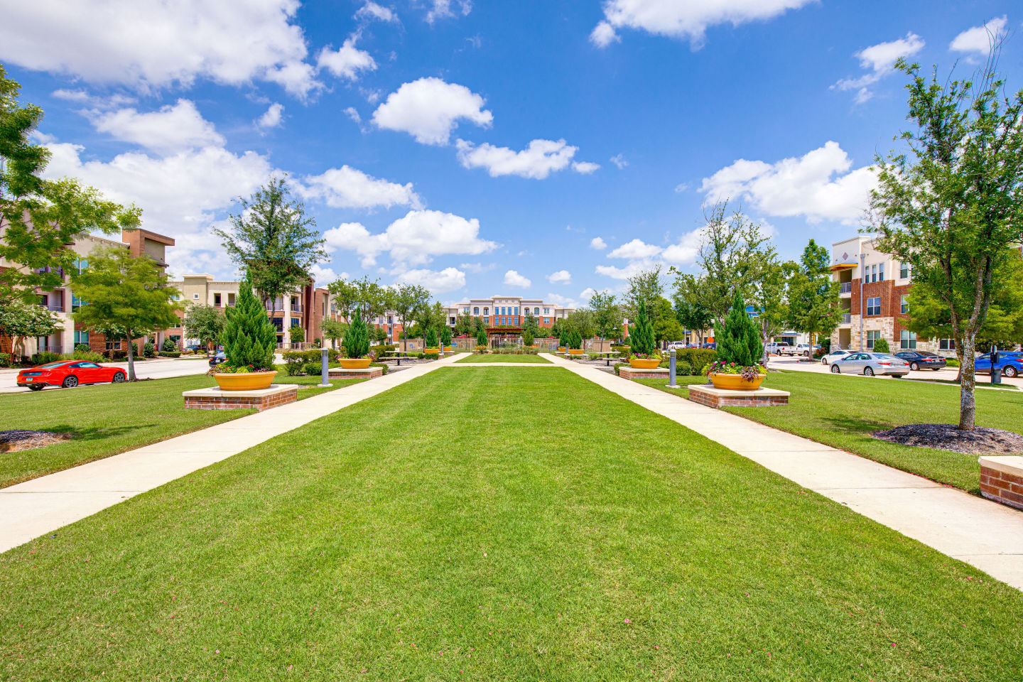 Bell Gateway Village Image 15