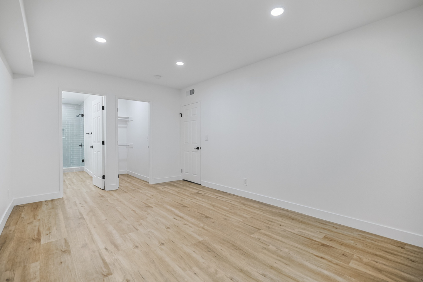 San Pasqual Apartments Image 22