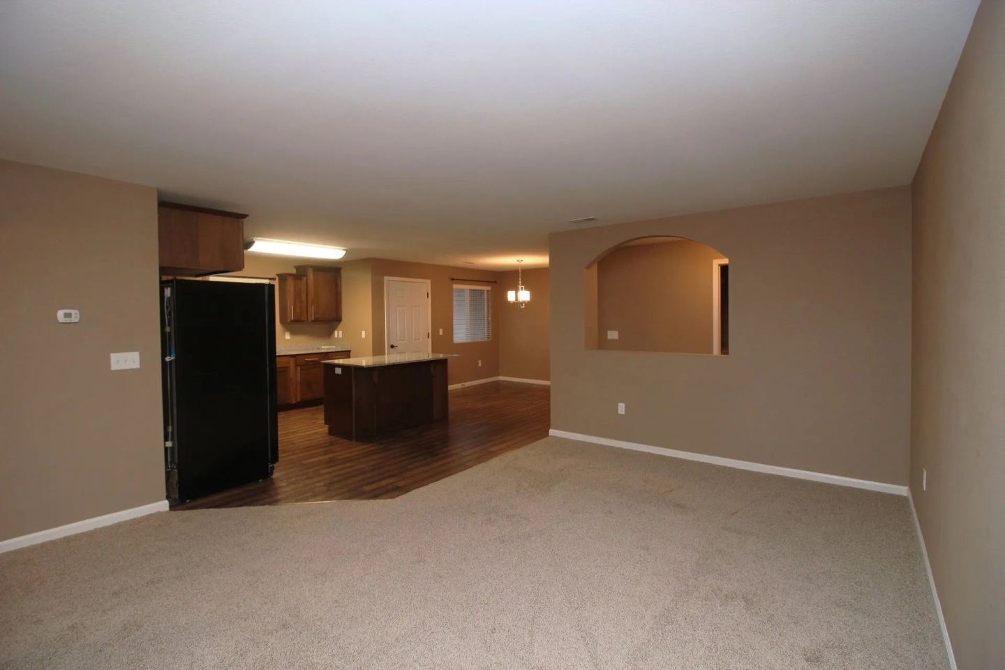 Bridgeview Bay Condos Image 4