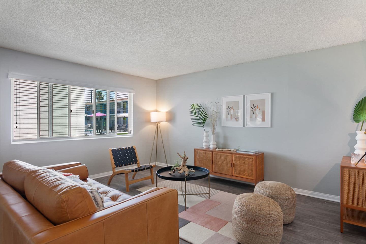 The Circle Apartments at Long Beach Image 30
