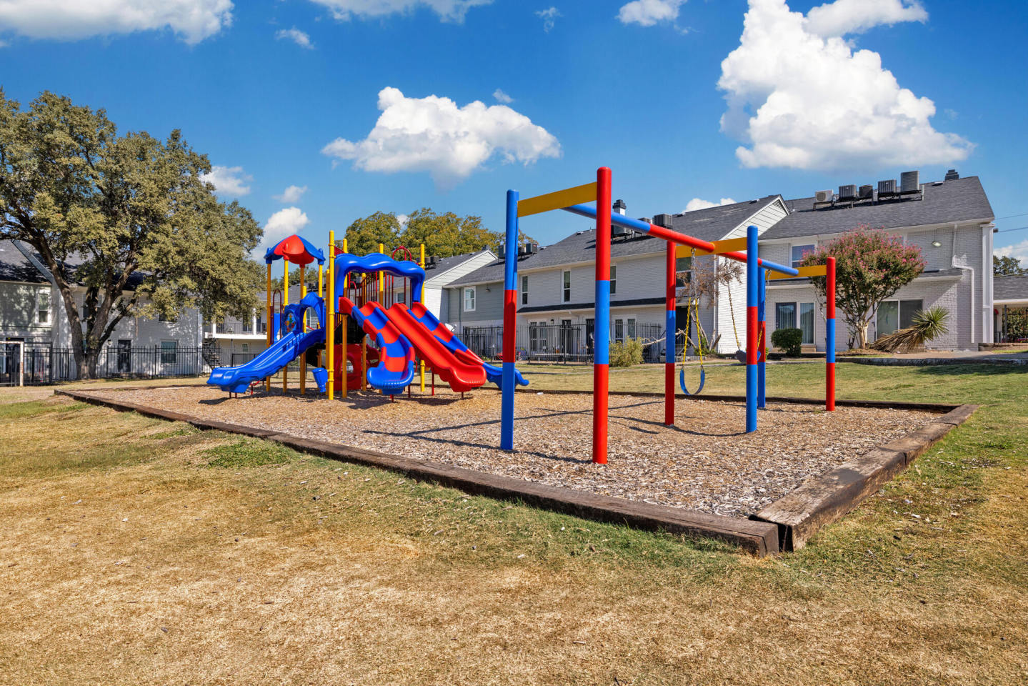 Azul Apartment Homes Image 5