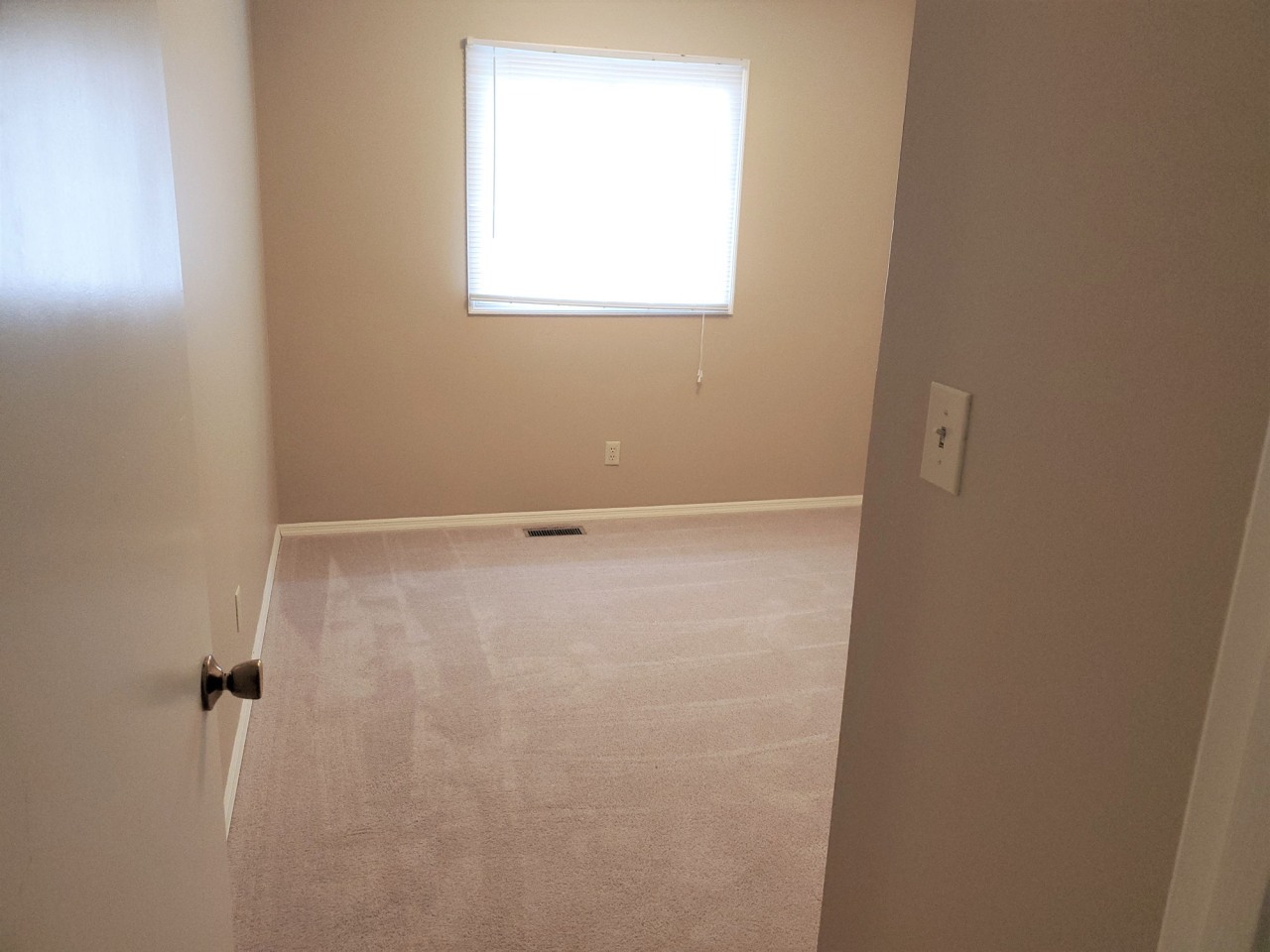 Hickory Grove Apartments Image 16