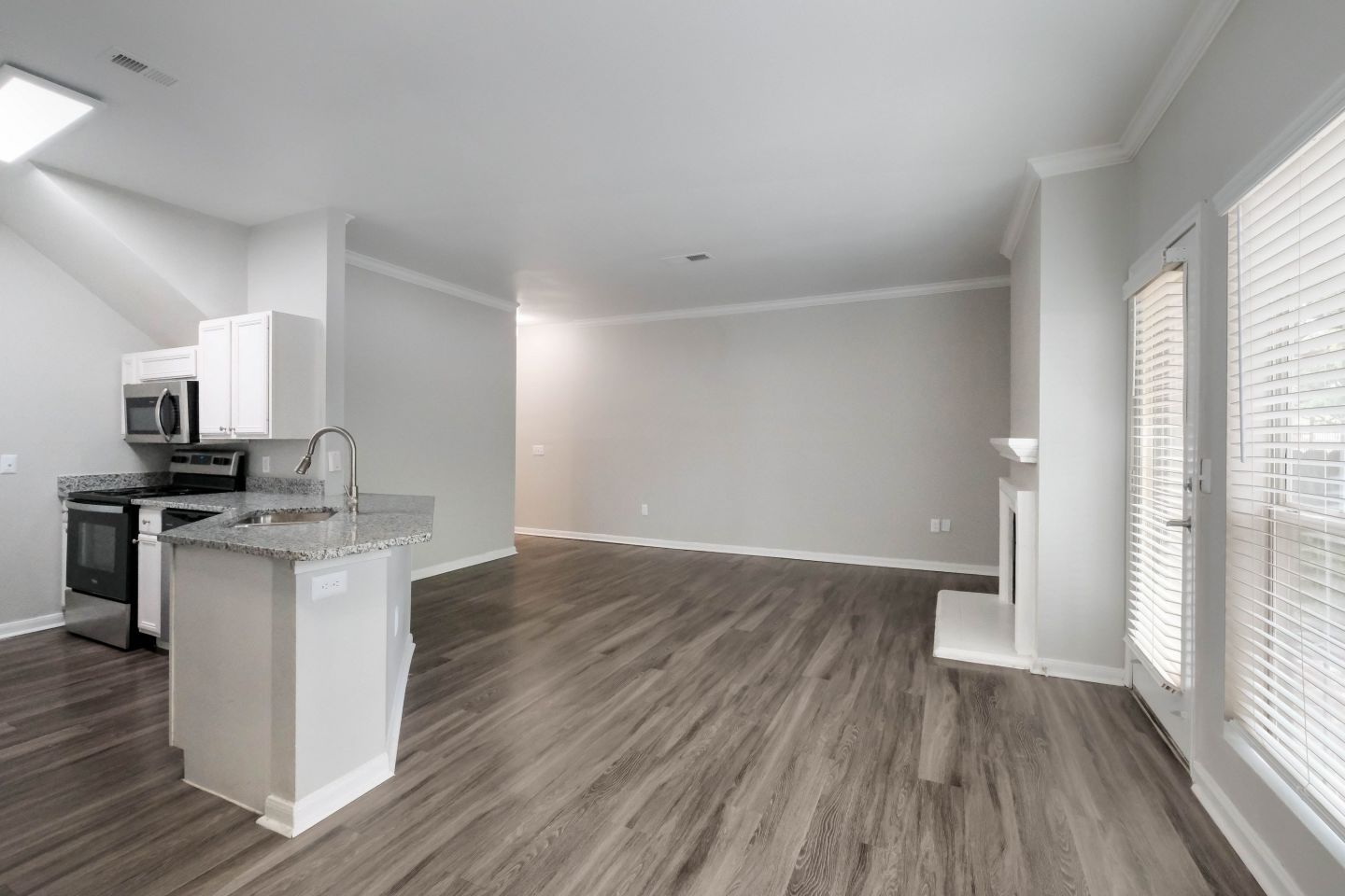 Castle Hills Townhomes Image 48
