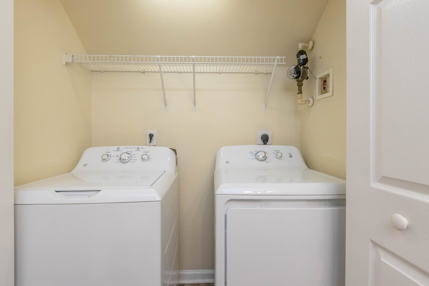 The Lofts at Strickland Glen Image 23