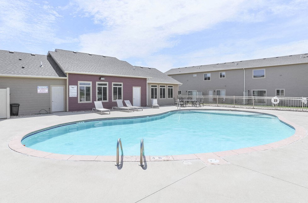 Diamond Field commons Image 18