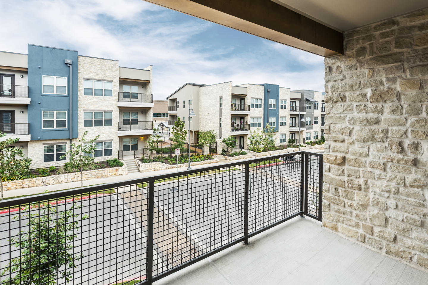 Dwell at Legacy Image 25