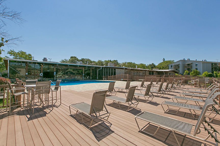 Barrington Lakes Apartments Image 5