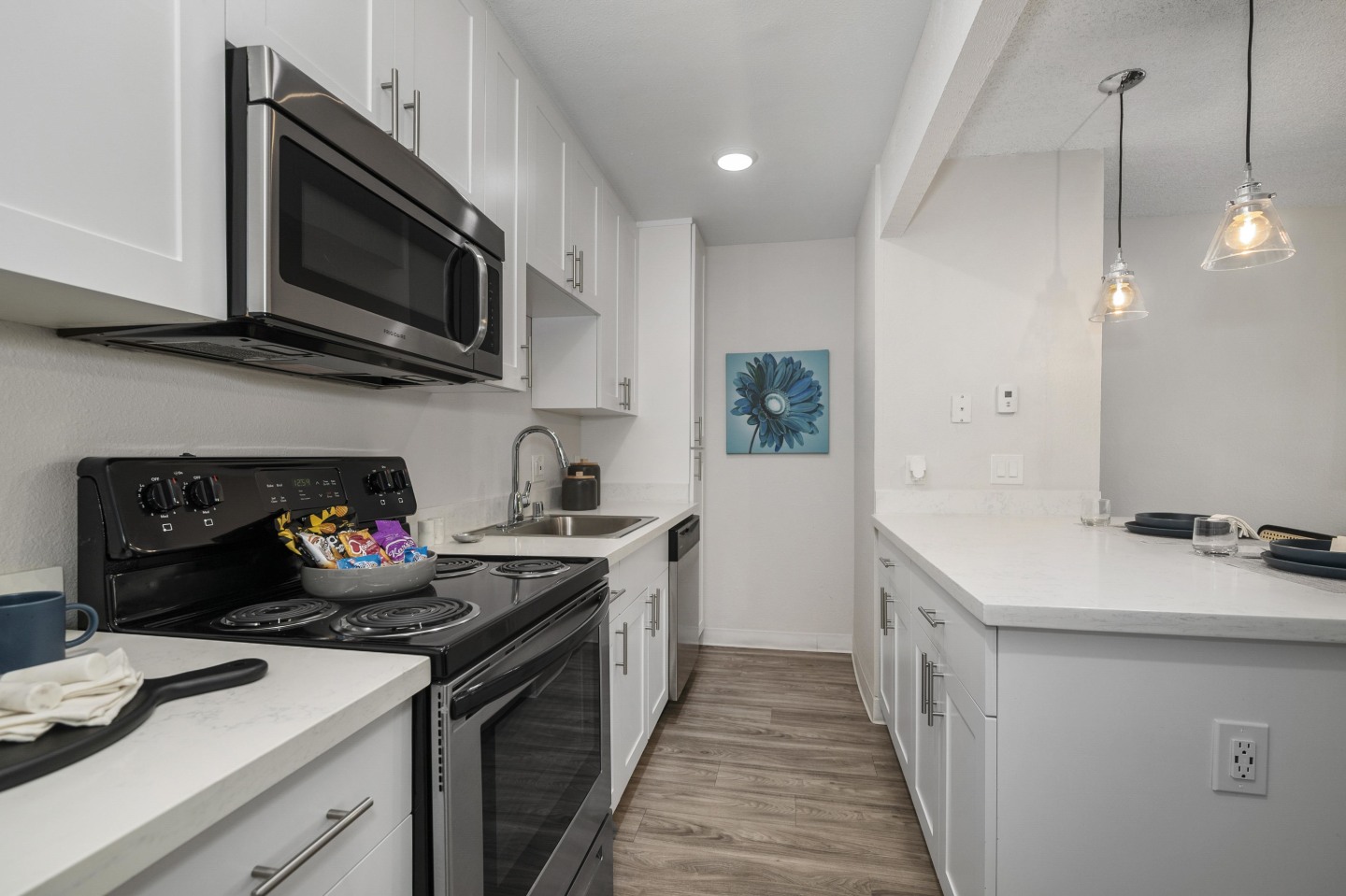 Pinecrest Apartments Image 6