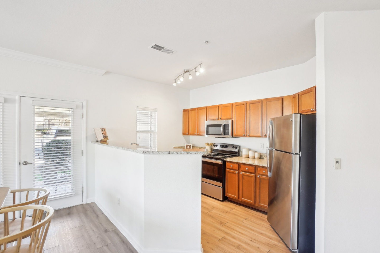 Greystone at Widewaters Image 6