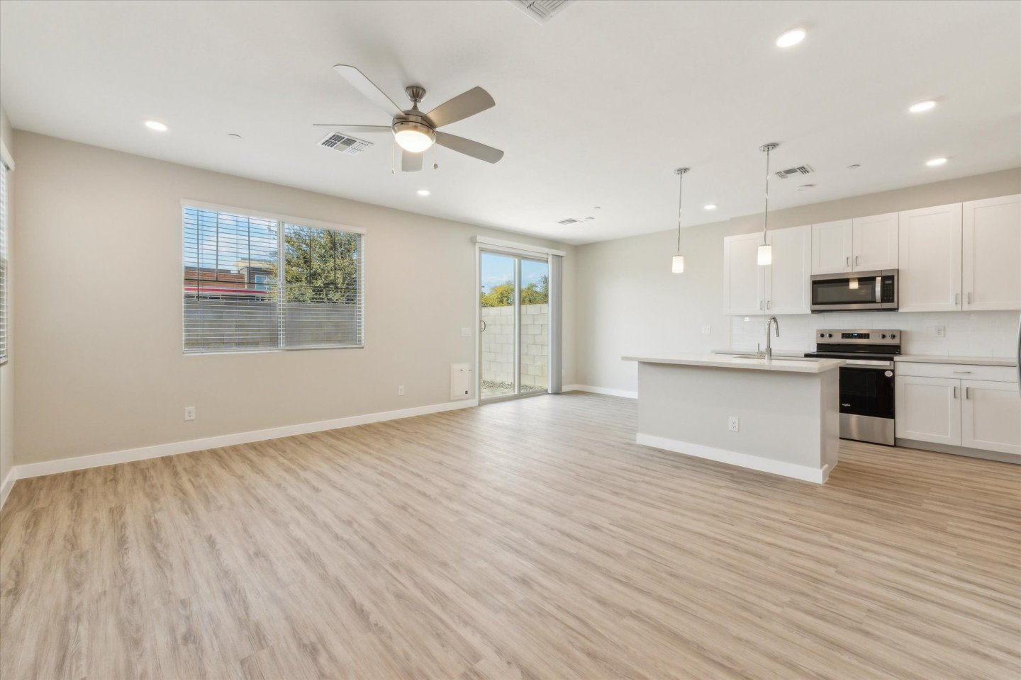 Avalon Townhomes Image 41