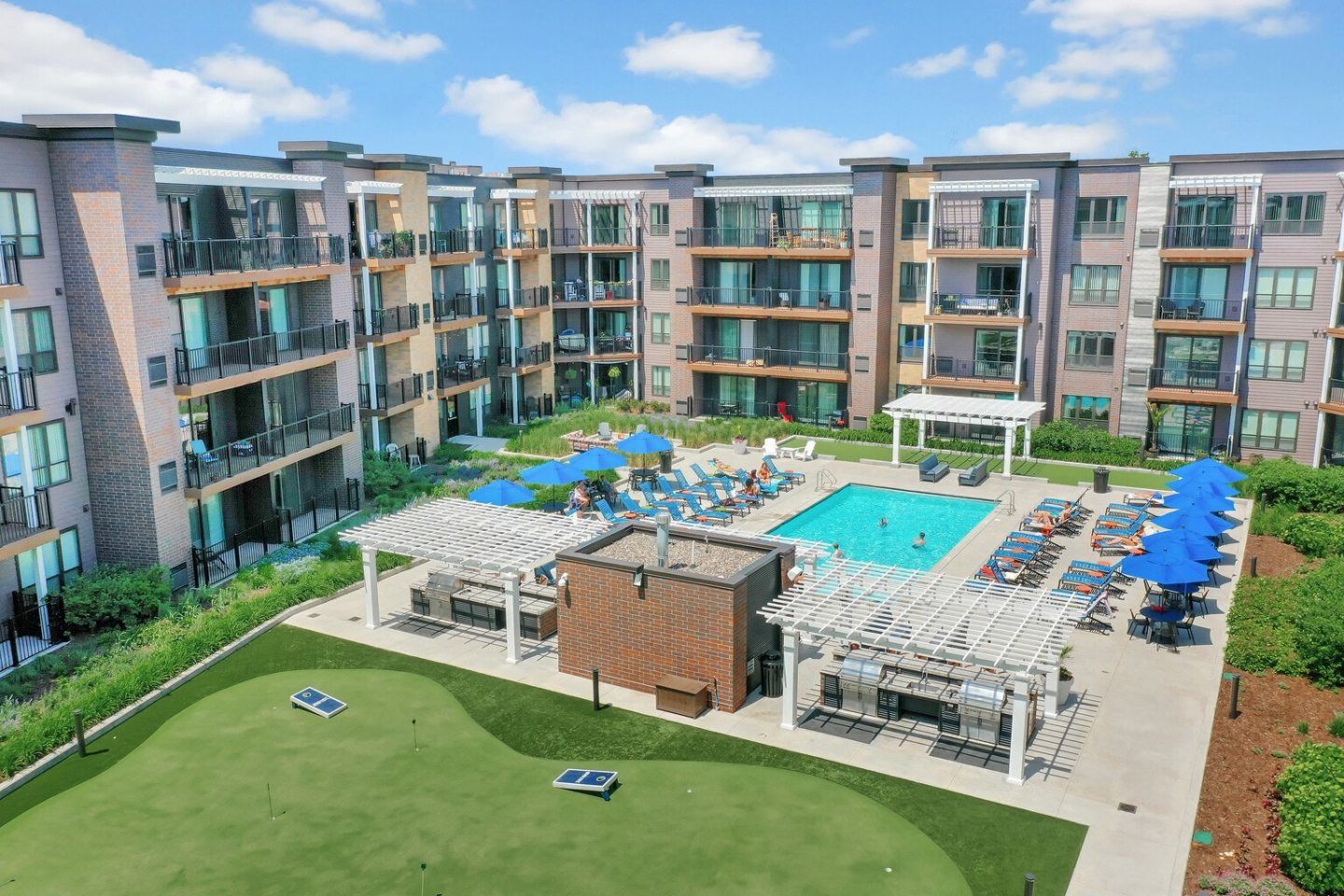 610 West Image 2