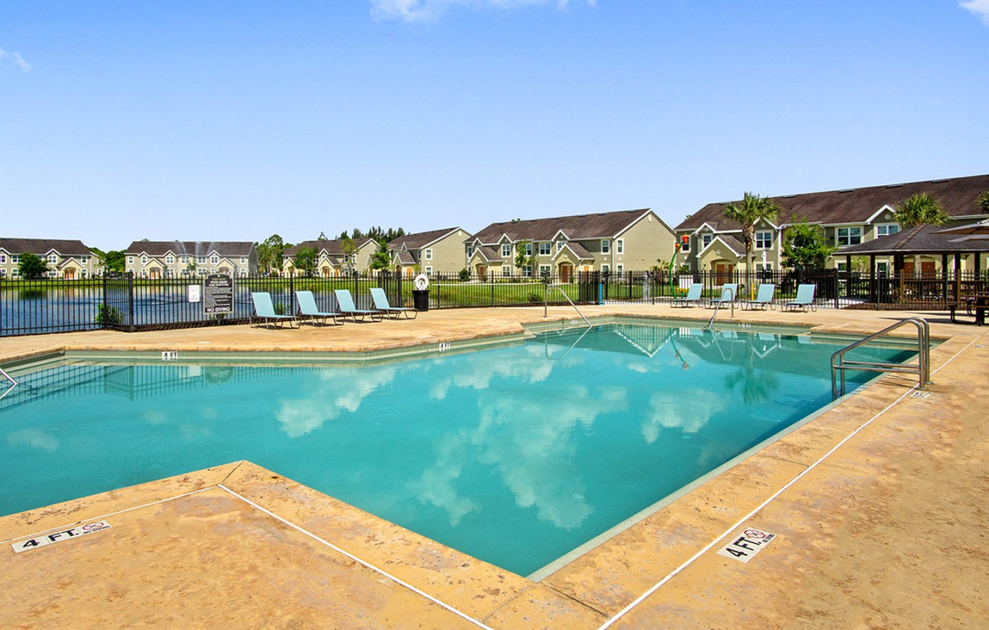 Seven Palms Apartments - Affordable Housing Image 9