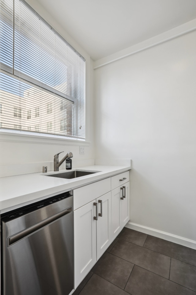 1425 Harrison Street Apartments Image 18