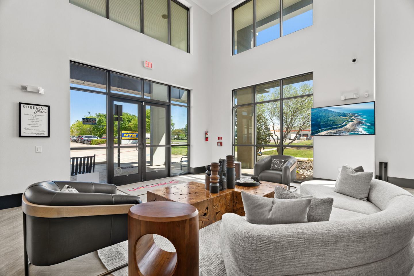 Axis at Watters Creek Image 7