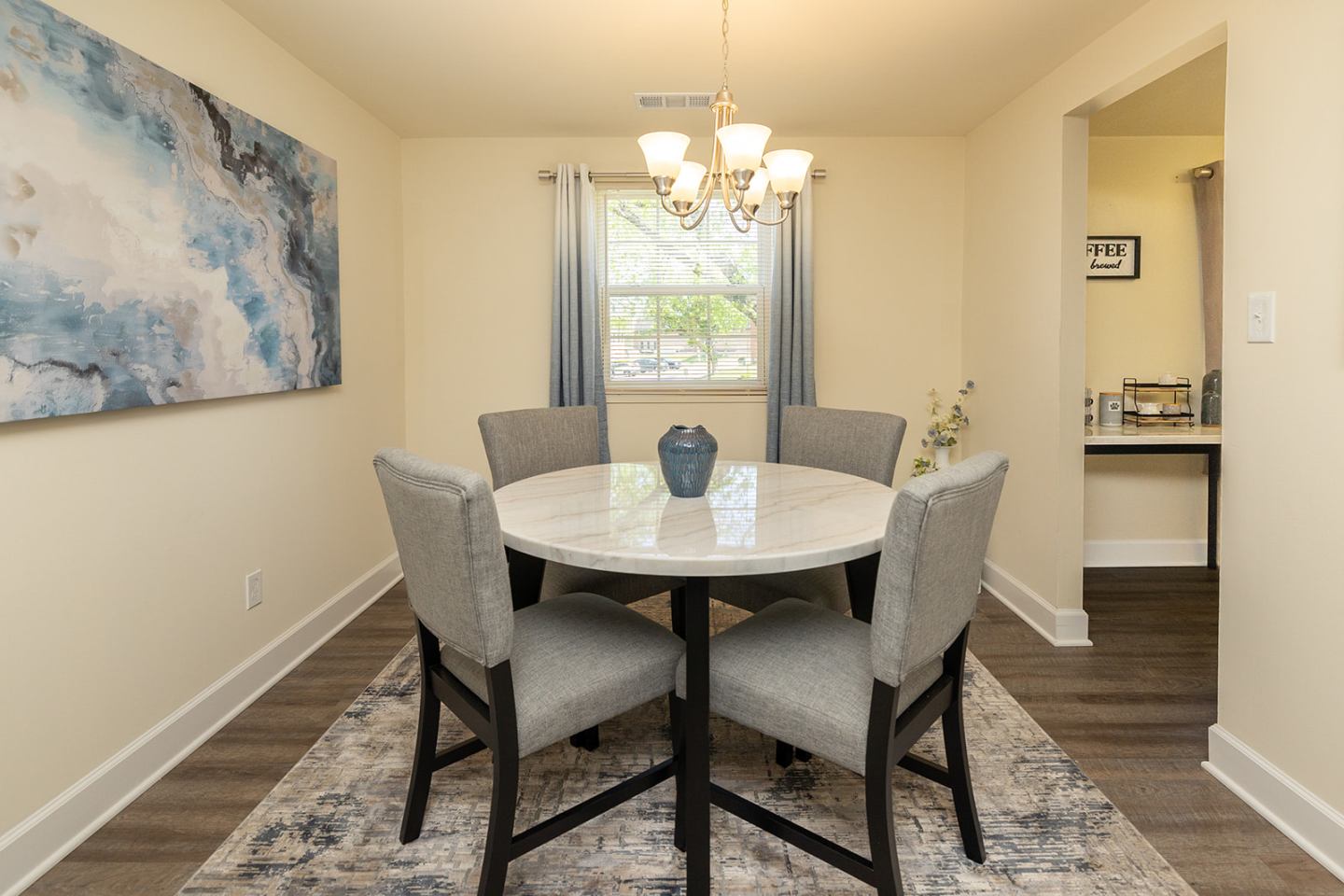 Colony Hill Apartments And Townhomes Image 5